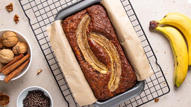 Upečte si bezlepkový banana bread